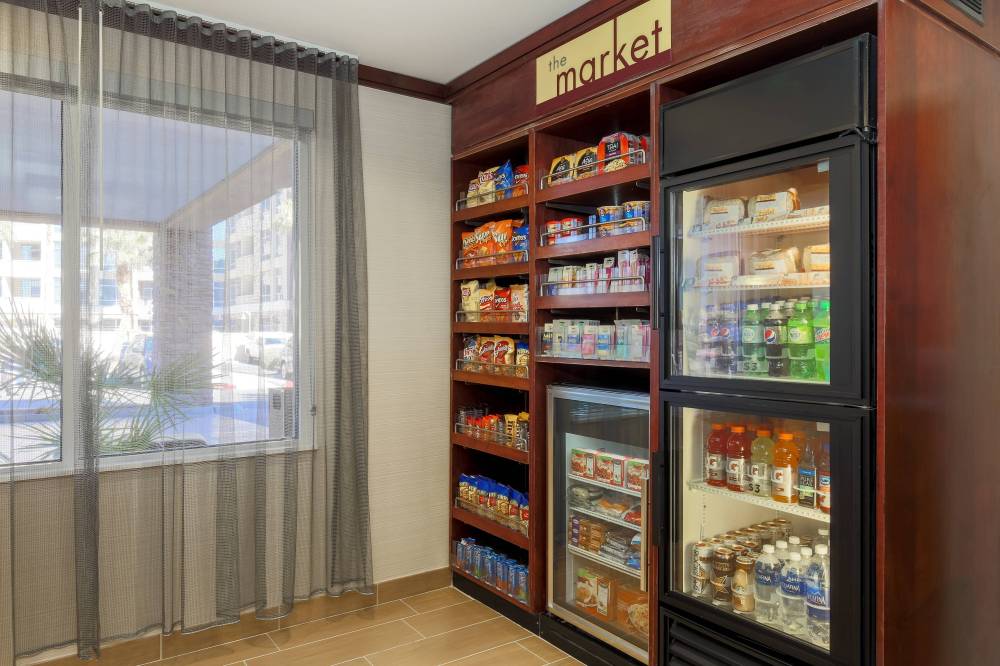 Fairfield Inn And Suites By Marriott Las Vegas South 6