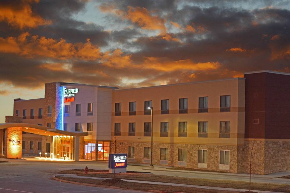 Fairfield Inn And Suites By Marriott Lincoln Southeast 3