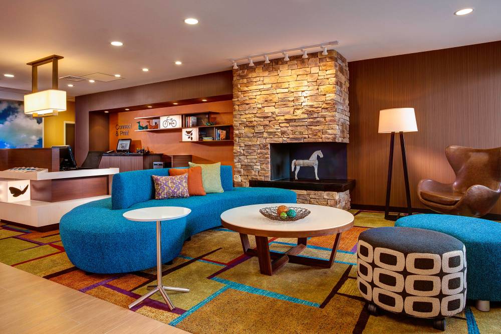 Fairfield Inn And Suites By Marriott Lincoln Southeast 6