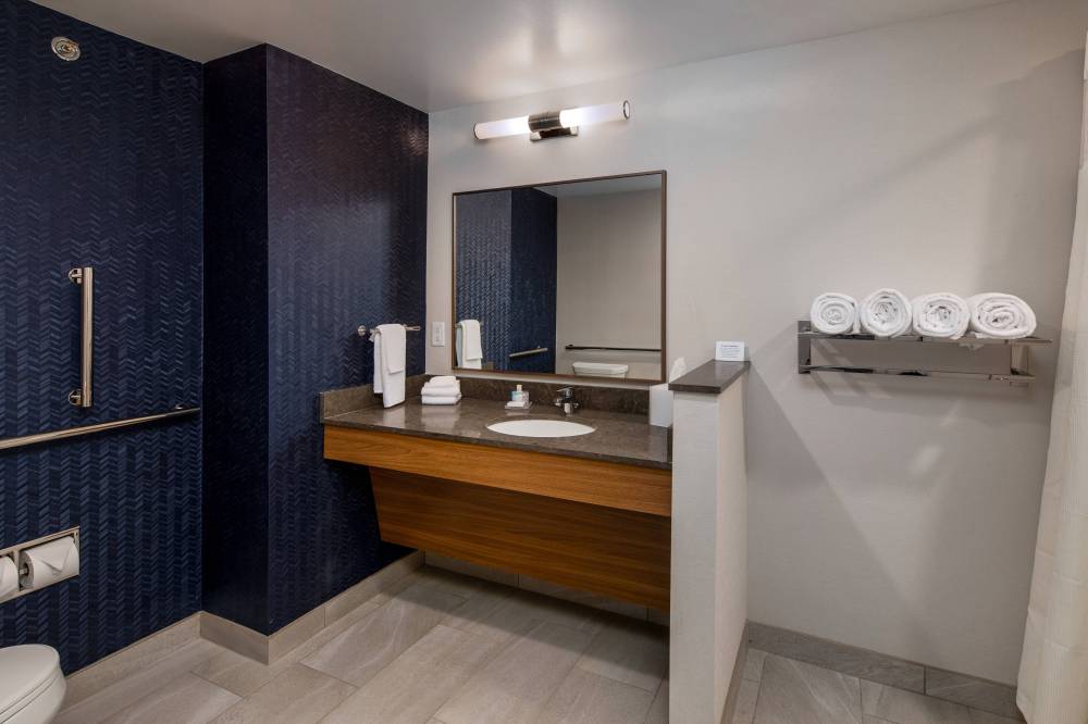 Fairfield Inn And Suites By Marriott Little Rock Airport 2