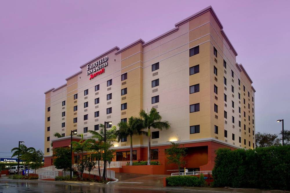 Fairfield Inn And Suites By Marriott Miami Airport South 8