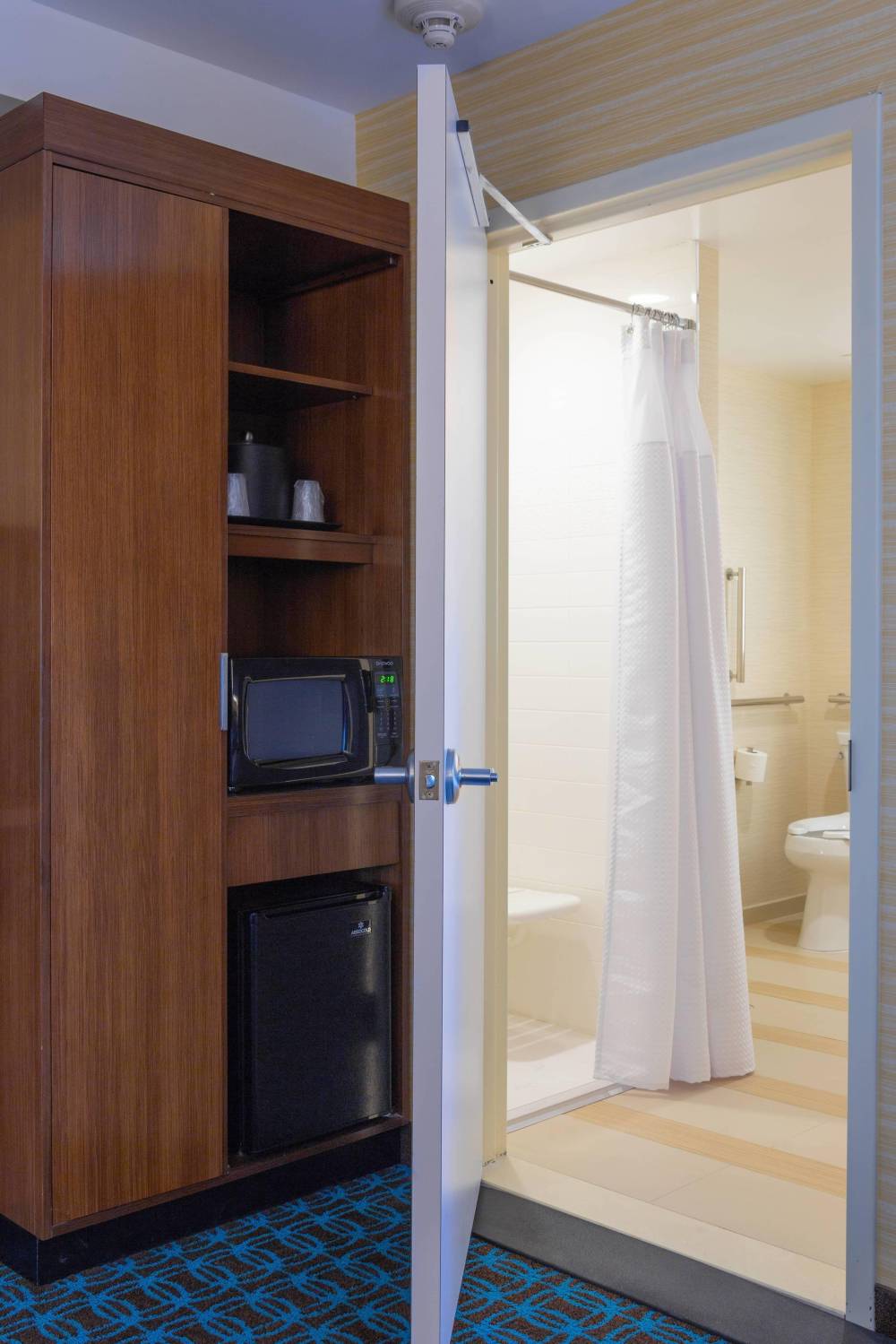 Fairfield Inn And Suites By Marriott New York Queens Fresh Meadows 3