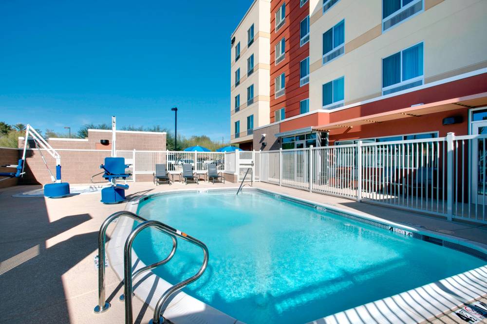 Fairfield Inn And Suites By Marriott Phoenix Tempe Airport 6