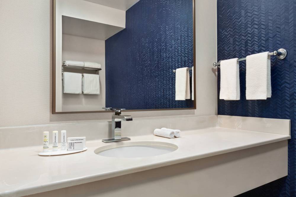 Fairfield Inn And Suites By Marriott Reno Sparks 4