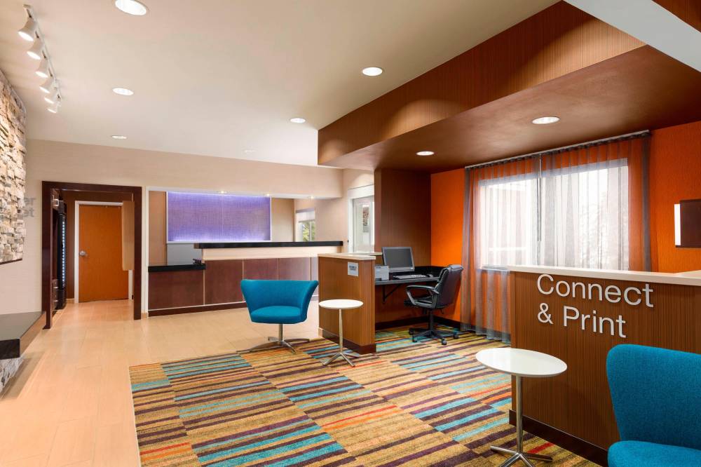 Fairfield Inn And Suites By Marriott Saginaw 7