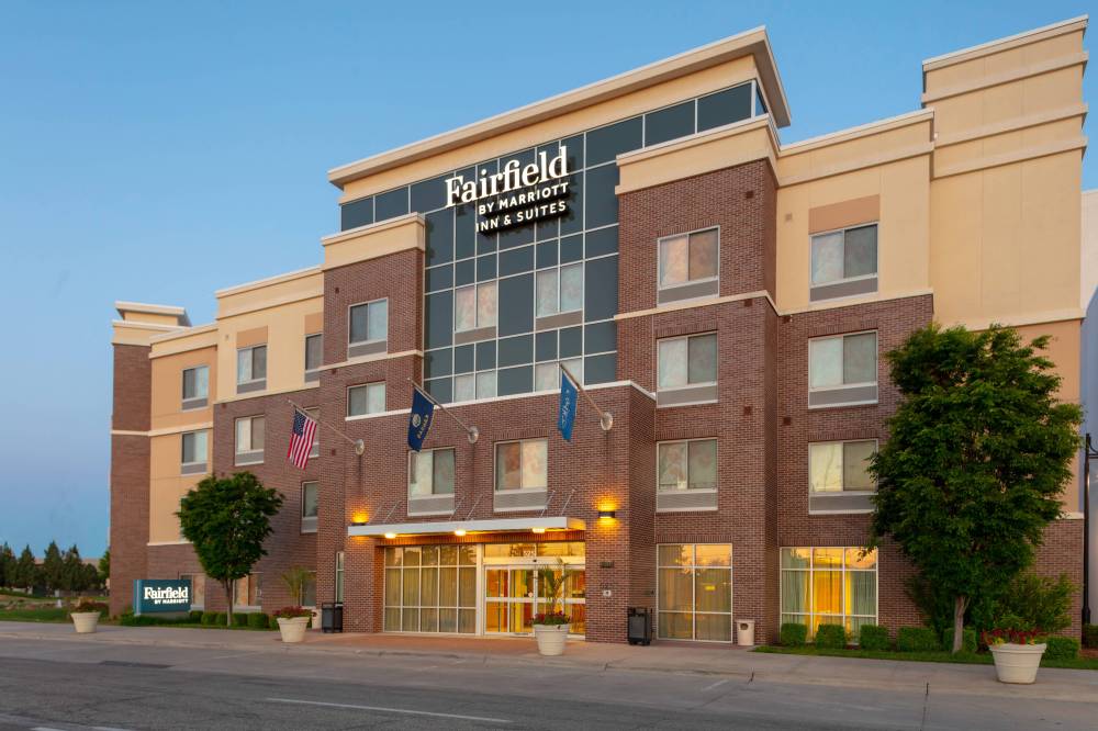 Fairfield Inn And Suites By Marriott Wichita Downtown 5