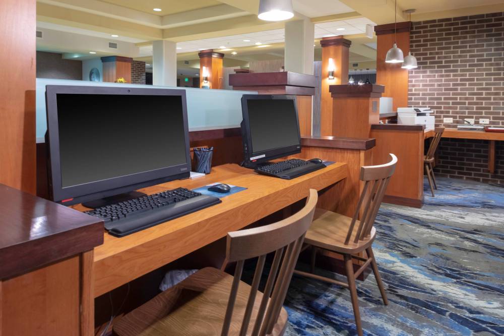 Fairfield Inn And Suites By Marriott Wichita Downtown 2