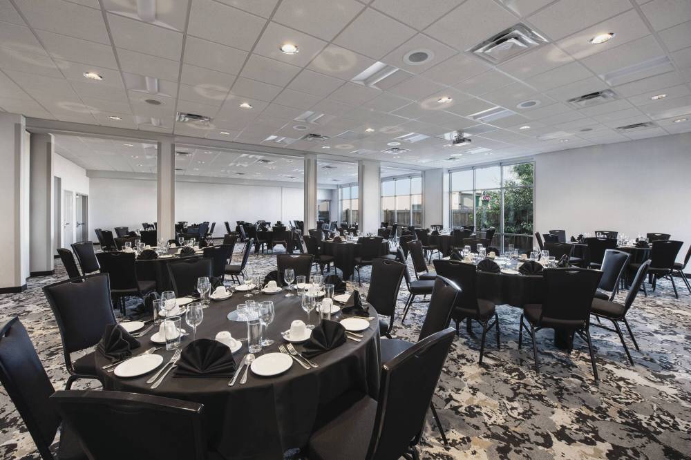 Fairfield Inn And Suites By Marriott Winnipeg 8