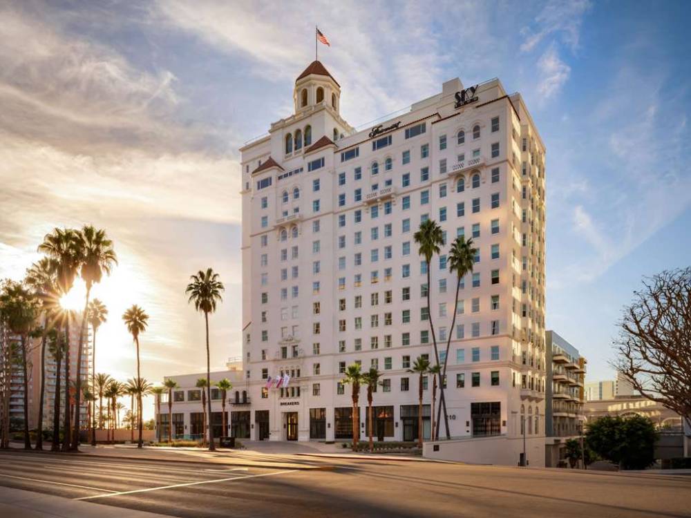 Fairmont Breakers Long Beach 2