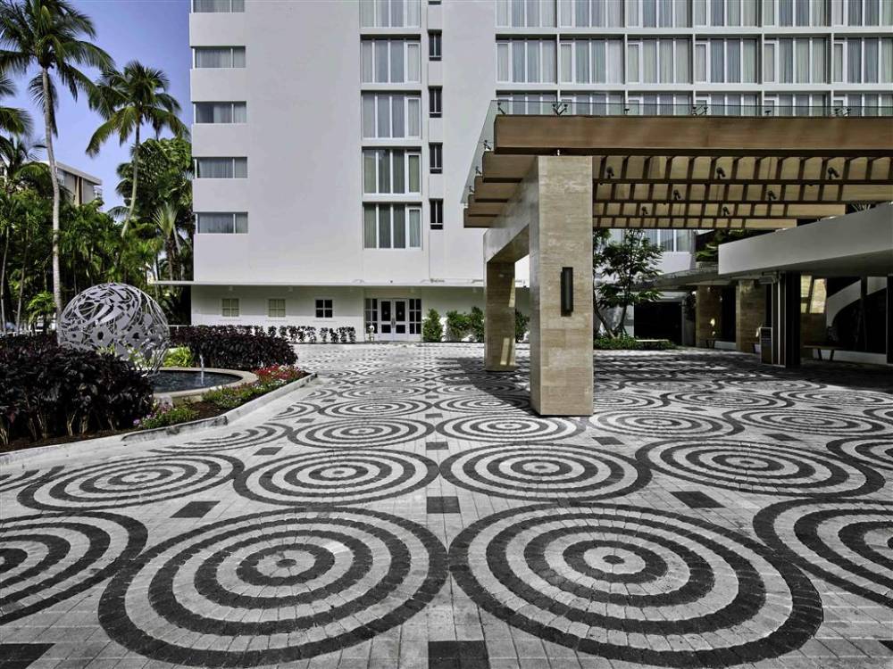 Fairmont El San Juan Hotel 8