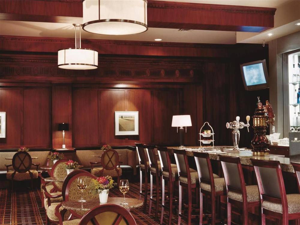 Fairmont Winnipeg 4