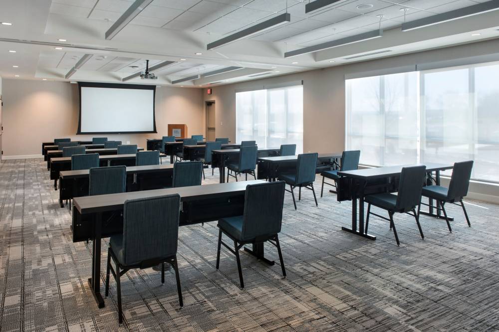 Four Points By Sheraton Albany 7