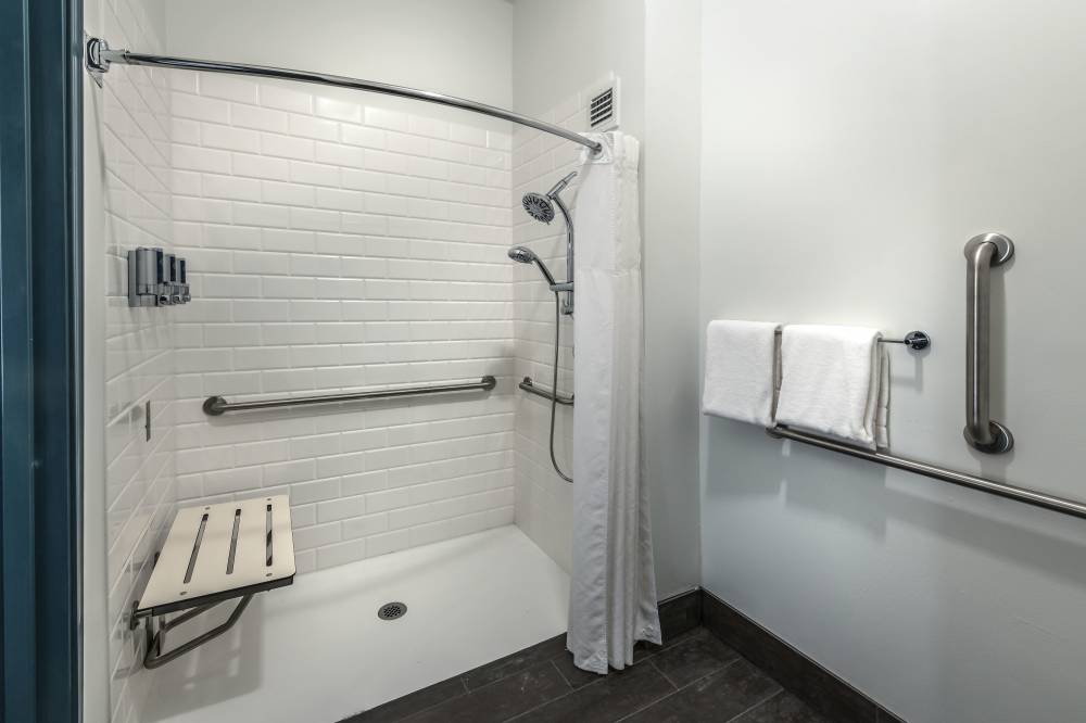 Four Points By Sheraton Anchorage Downtown 3