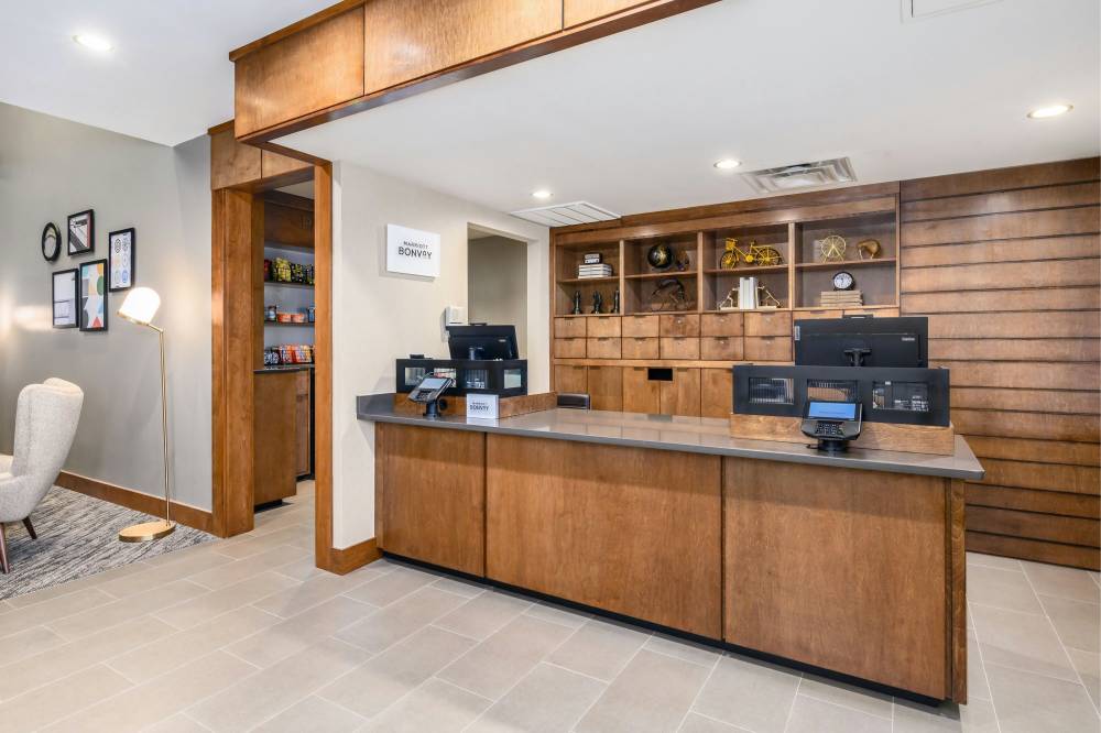 Four Points By Sheraton Bedford Manchester Airport 8
