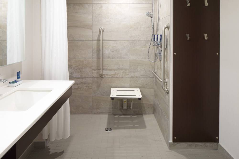 Four Points By Sheraton Levis Convention Centre 2