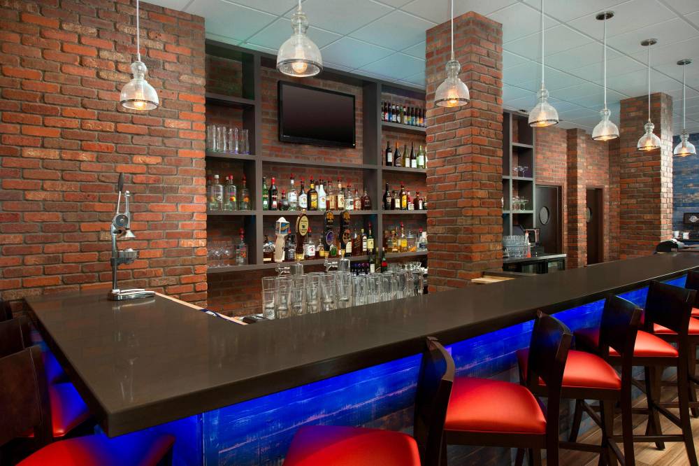 Four Points By Sheraton Virginia Beach Oceanfront 9