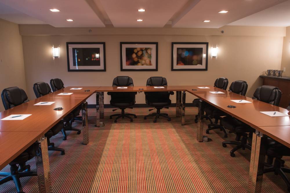 Four Points By Sheraton Winnipeg South 3