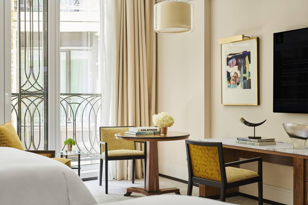 Four Seasons Hotel Madrid 8