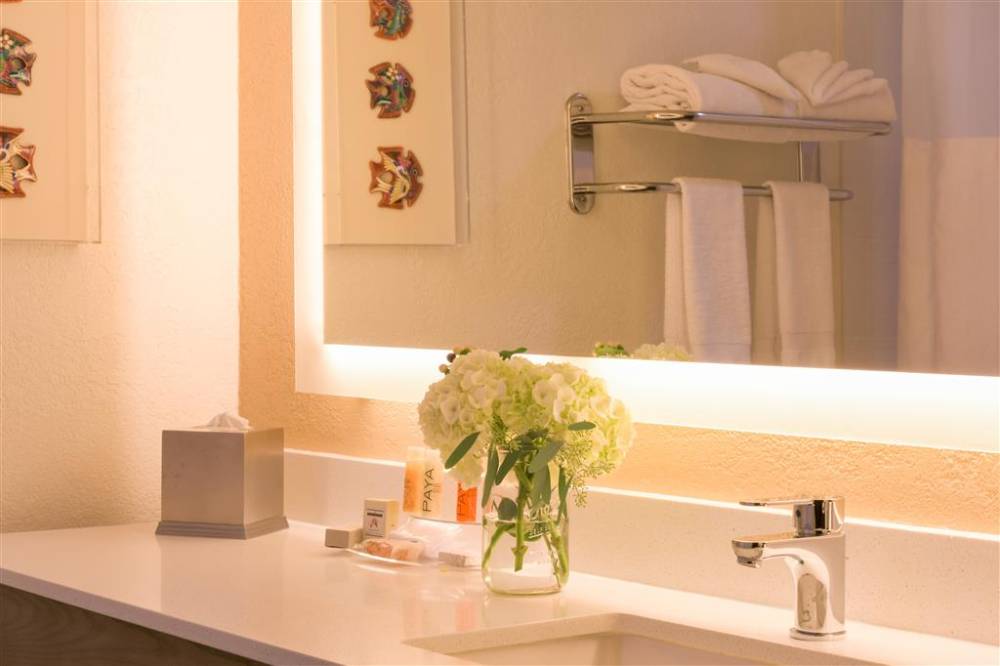 Gateway Hotel Santa Monica 9