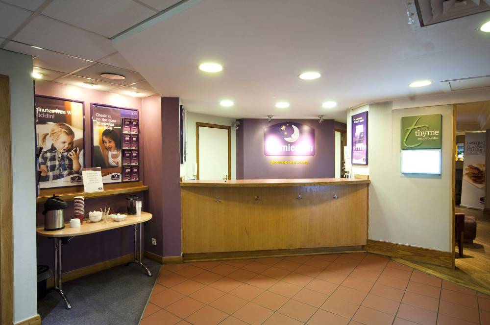Glasgow Airport 6