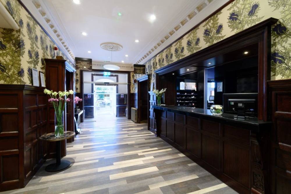 Glynhill Hotel And Spa 3