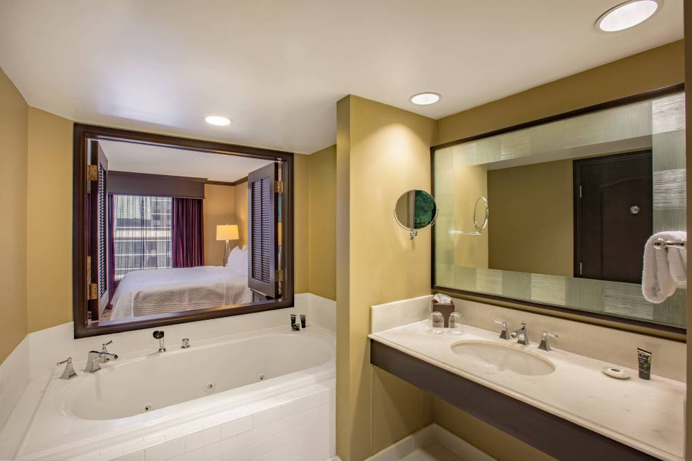 Grand Bohemian Hotel Orlando Autograph Collection 6