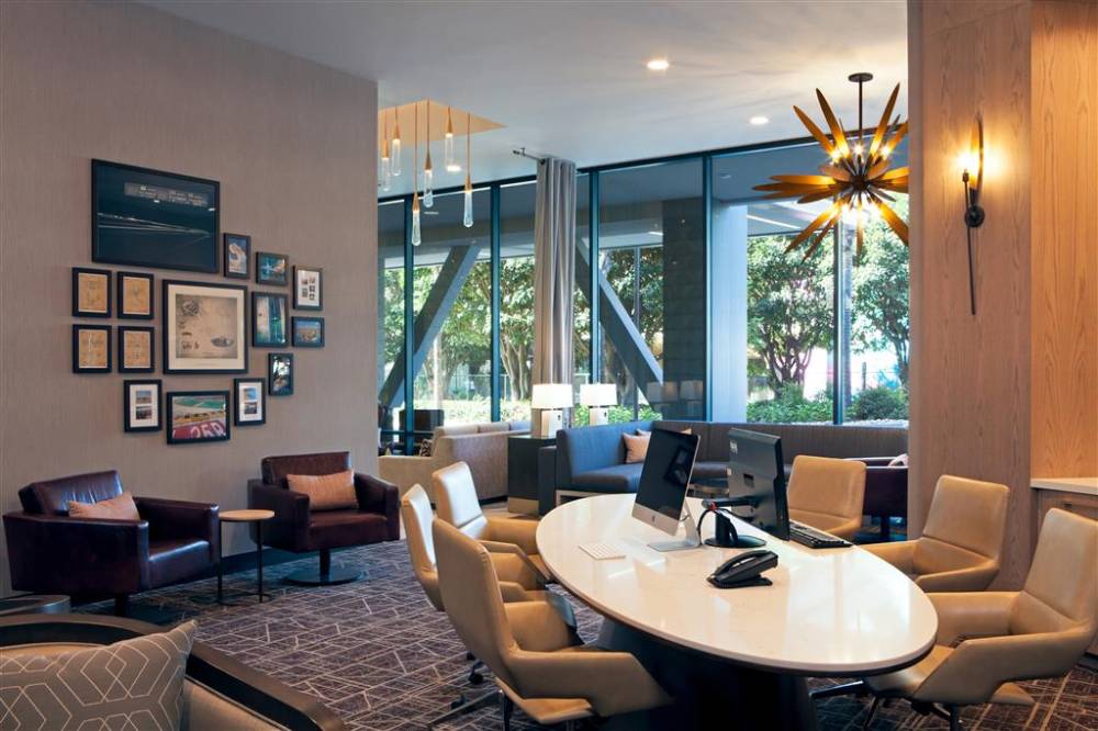 H Hotel Los Angeles, Curio Collection B 6