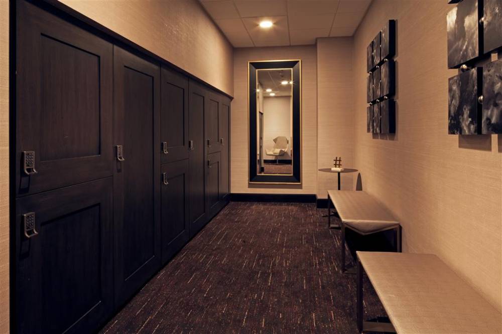 H Hotel Los Angeles, Curio Collection B 5