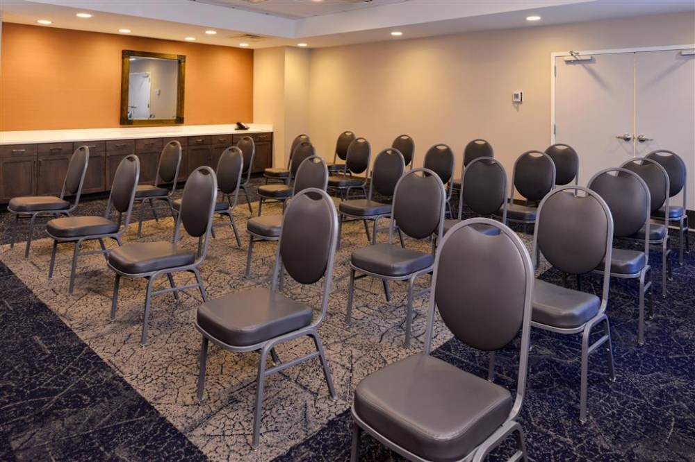Hampton Inn & Suites Albany/east Gr 2