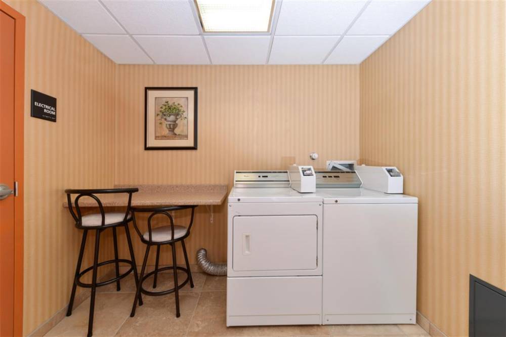 Hampton Inn & Suites Albuquerque-coors Road 4