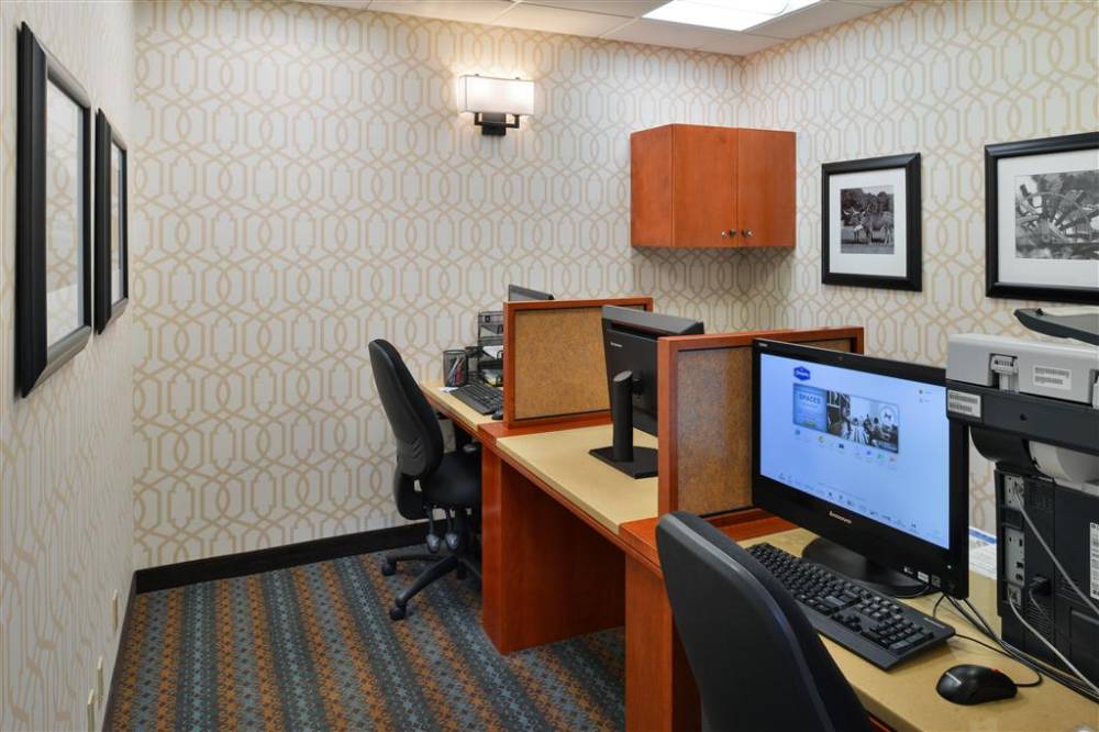 Hampton Inn & Suites By Hilton Calgary- University Northwest 5