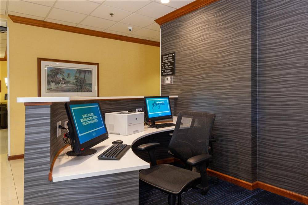 Hampton Inn & Suites Jacksonville D 4