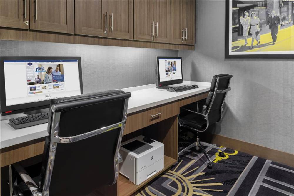 Hampton Inn & Suites Los Angeles/ho 3