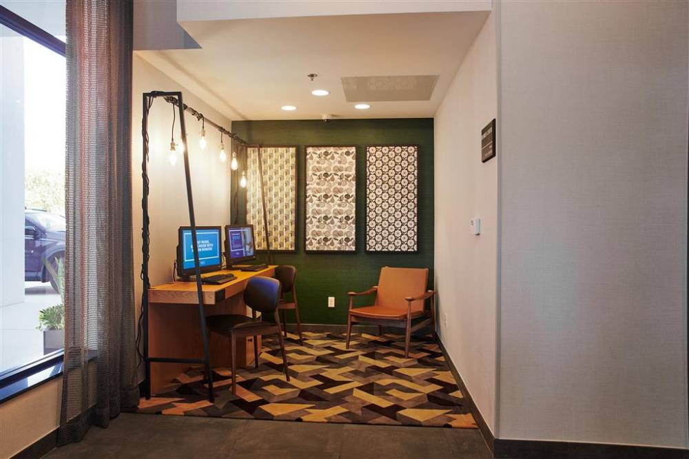 Hampton Inn & Suites Los Angeles/sherman Oaks 5