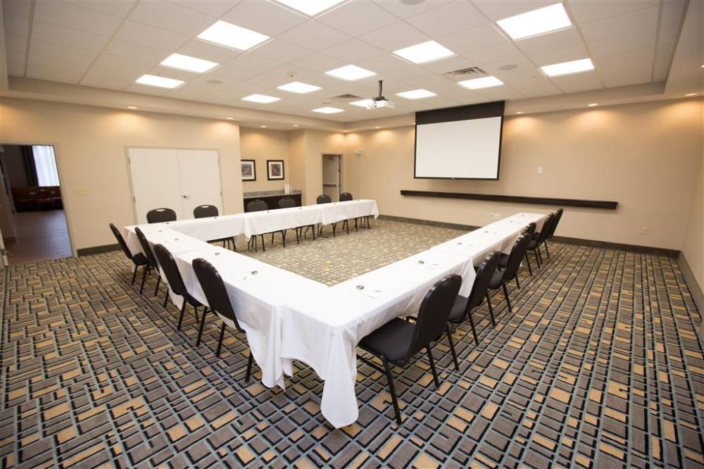 Hampton Inn & Suites Oklahoma City Airport, Ok 2