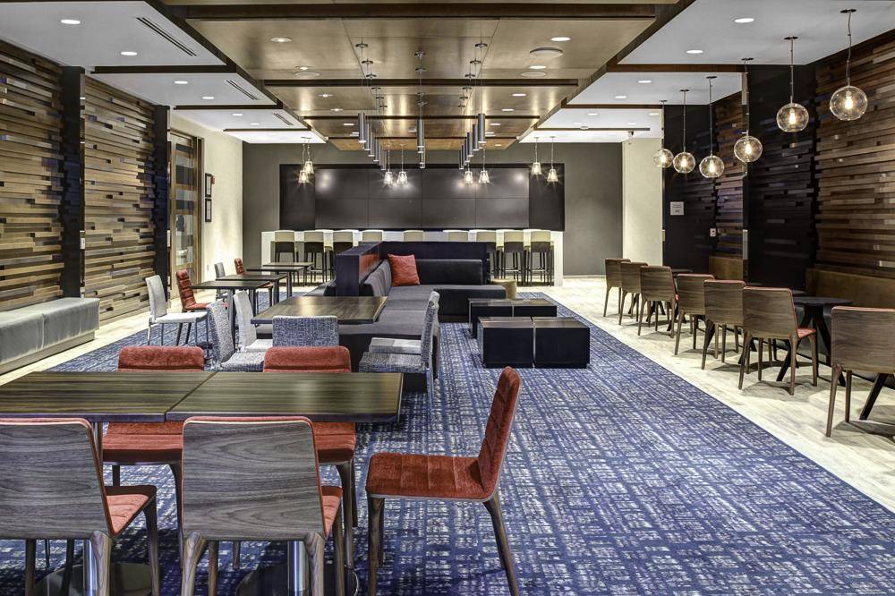 Hampton Inn & Suites Richmond - Downtown, Va 3