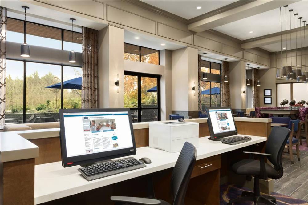 Hampton Inn & Suites Seattle/renton 5