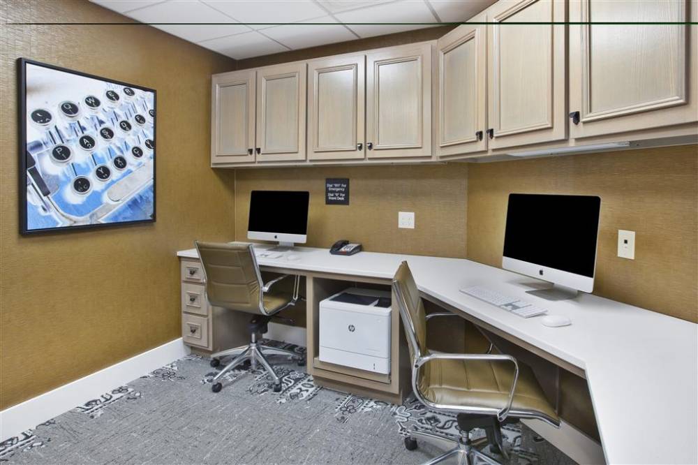 Hampton Inn And Suites Alliance 6