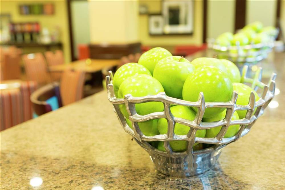 Hampton Inn And Suites Asheville Airport 5
