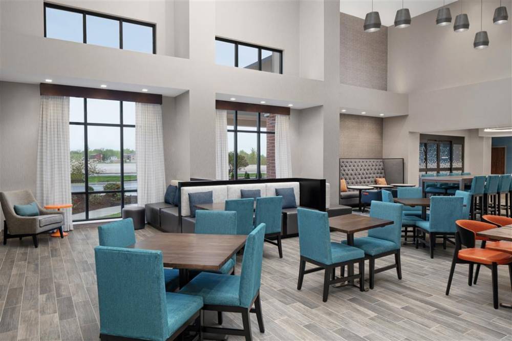 Hampton Inn And Suites Bridgeview Chicago 3