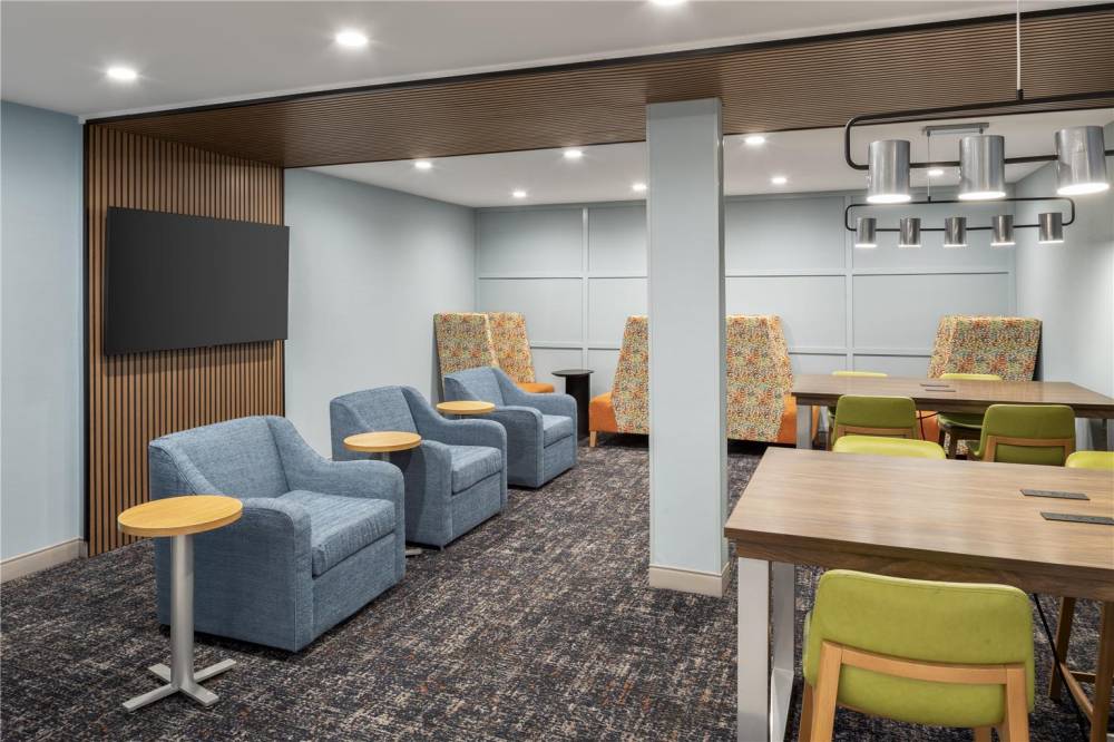 Hampton Inn And Suites By Hilton San Diego Seaworld 5