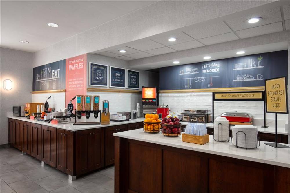 Hampton Inn And Suites El Paso-airport 7