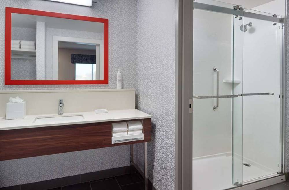 Hampton Inn And Suites Fultondale Birmingham I 65 7