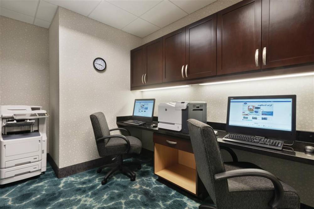 Hampton Inn And Suites Mishawaka/south Bend At Heritage Square 5