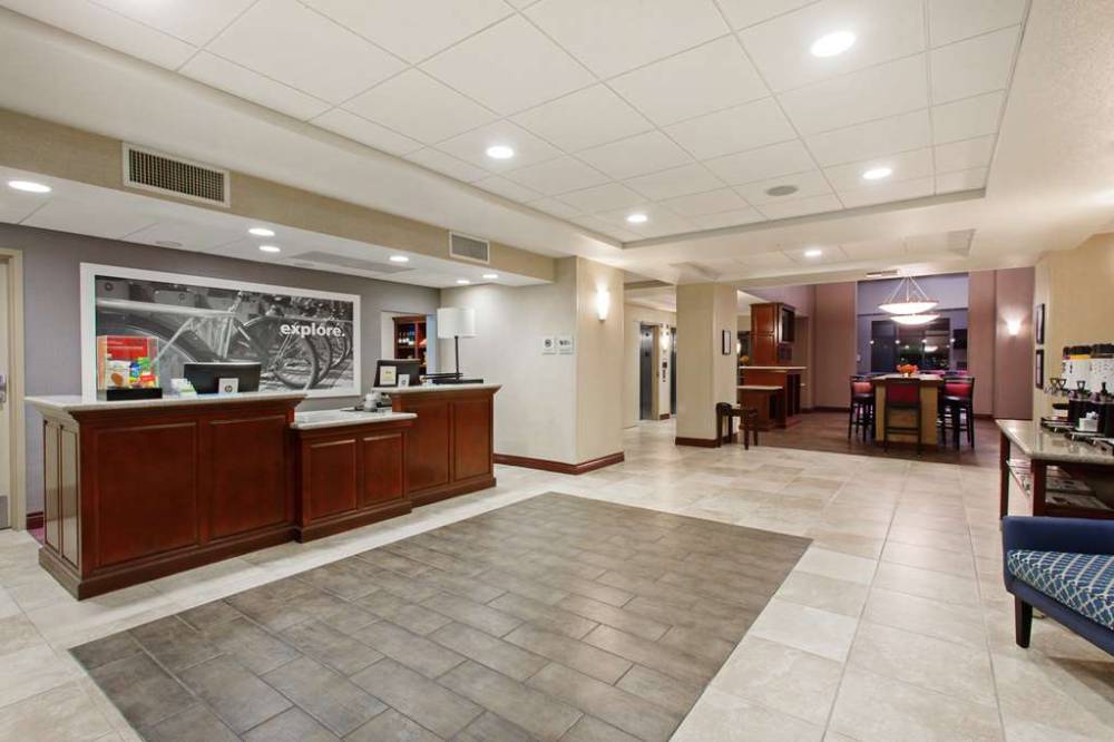 Hampton Inn And Suites Oakland Airport-alameda 3