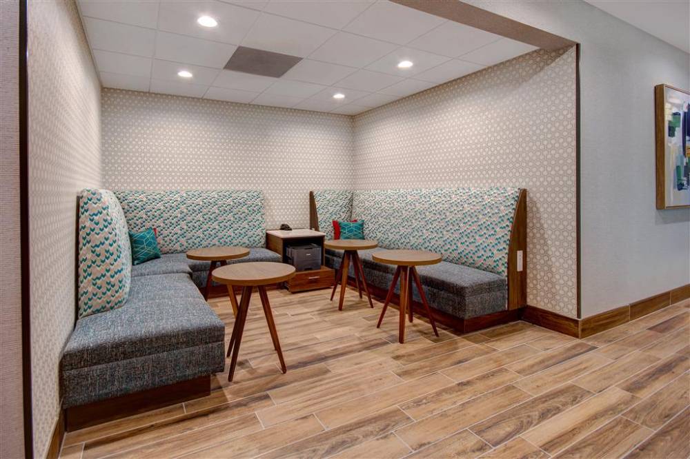 Hampton Inn And Suites Ontario Rancho Cucamonga 4
