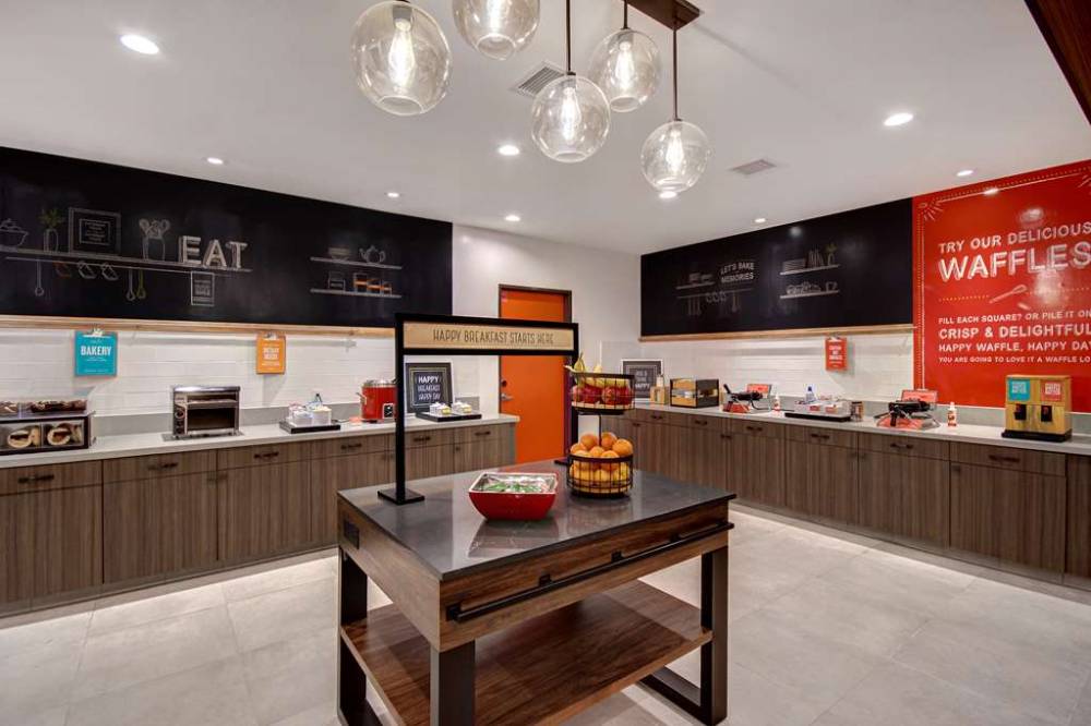 Hampton Inn And Suites Ontario Rancho Cucamonga 6