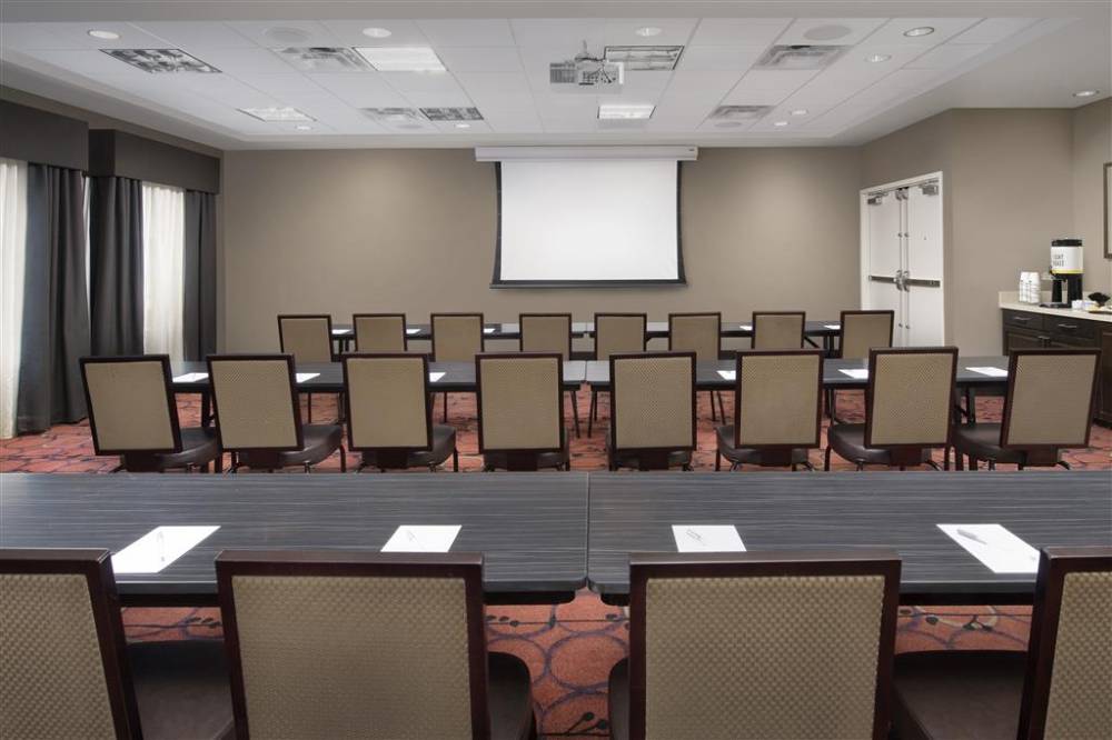 Hampton Inn And Suites Phoenix Tempe 2