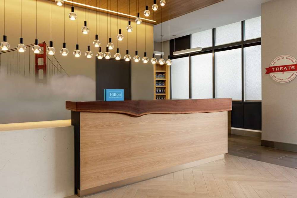Hampton Inn And Suites San Mateo-san Francisco Airport 3