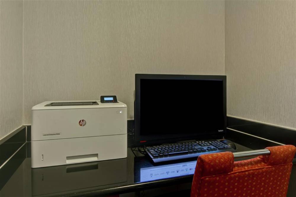 Hampton Inn Birmingham/mountain Brook 4